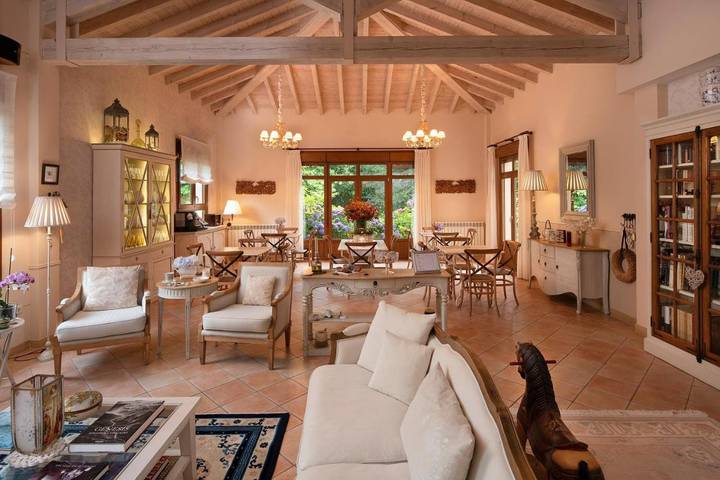 Hotel para 2 personas, con jardín y vistas, Se admiten mascotas en Comarca de Oriente - 4