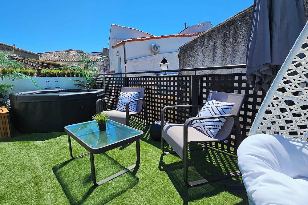 El Mirador de Montánchez Country House with Jacuzzi and Pool **** in Montánchez, Cáceres und Umgebung