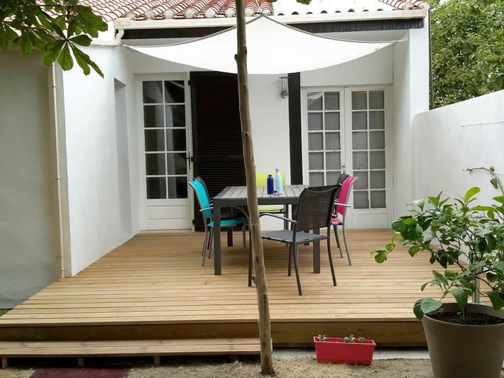 Location de vacances pour 6 personnes, avec Terrasse et Jardin aux Les Sables-d'Olonne - 2
