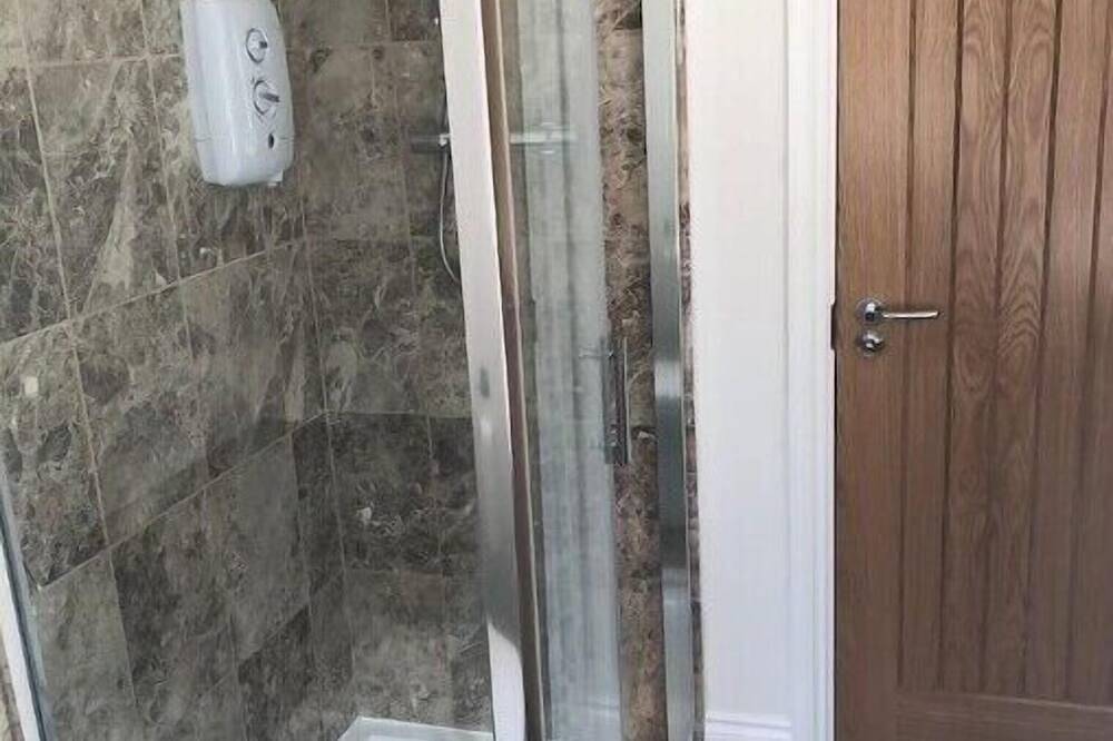 Unique one bed contemporary bungalow town centre in March (Cambridgeshire), Cambridgeshire