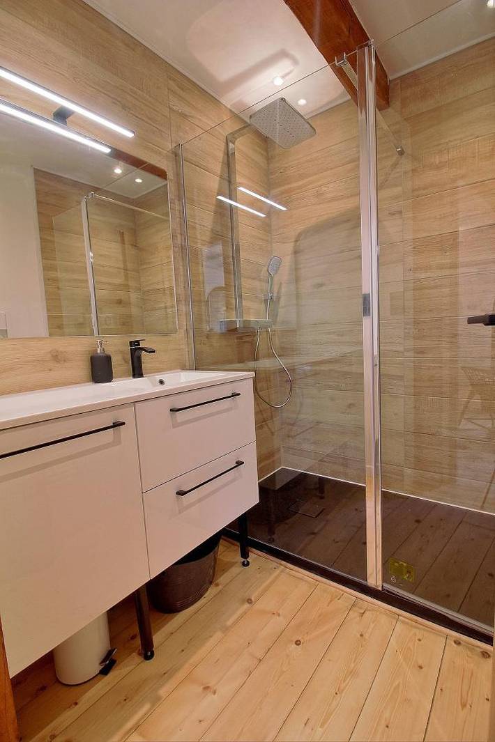 Gîte pour 4 personnes, avec jardin à Vielle-Aure - 3