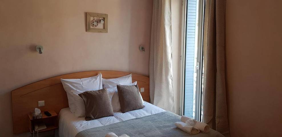 Hôtel pour 2 personnes, avec vue et jardin dans Office De Tourisme De Luz Saint Sauveur - 2