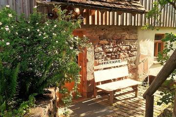 Ferienhaus für 2 Personen, mit Garten und Terrasse, mit Haustier in Loßburg