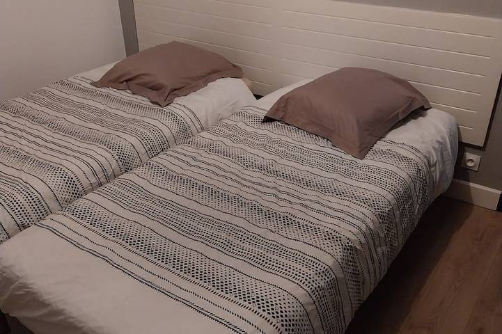 Gîte pour 6 personnes, avec balcon à Saint-Bonnet-sur-Gironde - 4