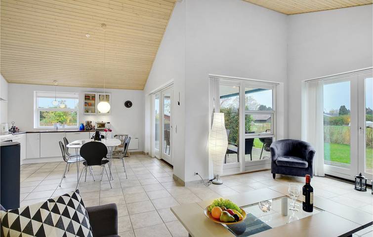 Ferienhaus für 4 Personen, mit Sauna und Whirlpool sowie Terrasse und Garten auf Seeland - 4