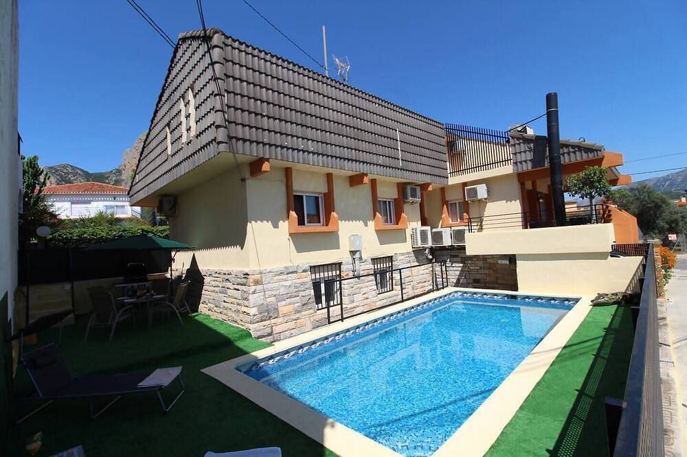 House with private pool and barbeque in Polop, Costa Blanca