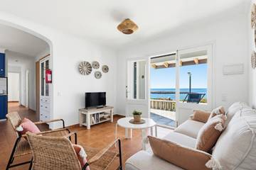 Ferienhaus in Sant Lluís, Menorcas Küste für 4 