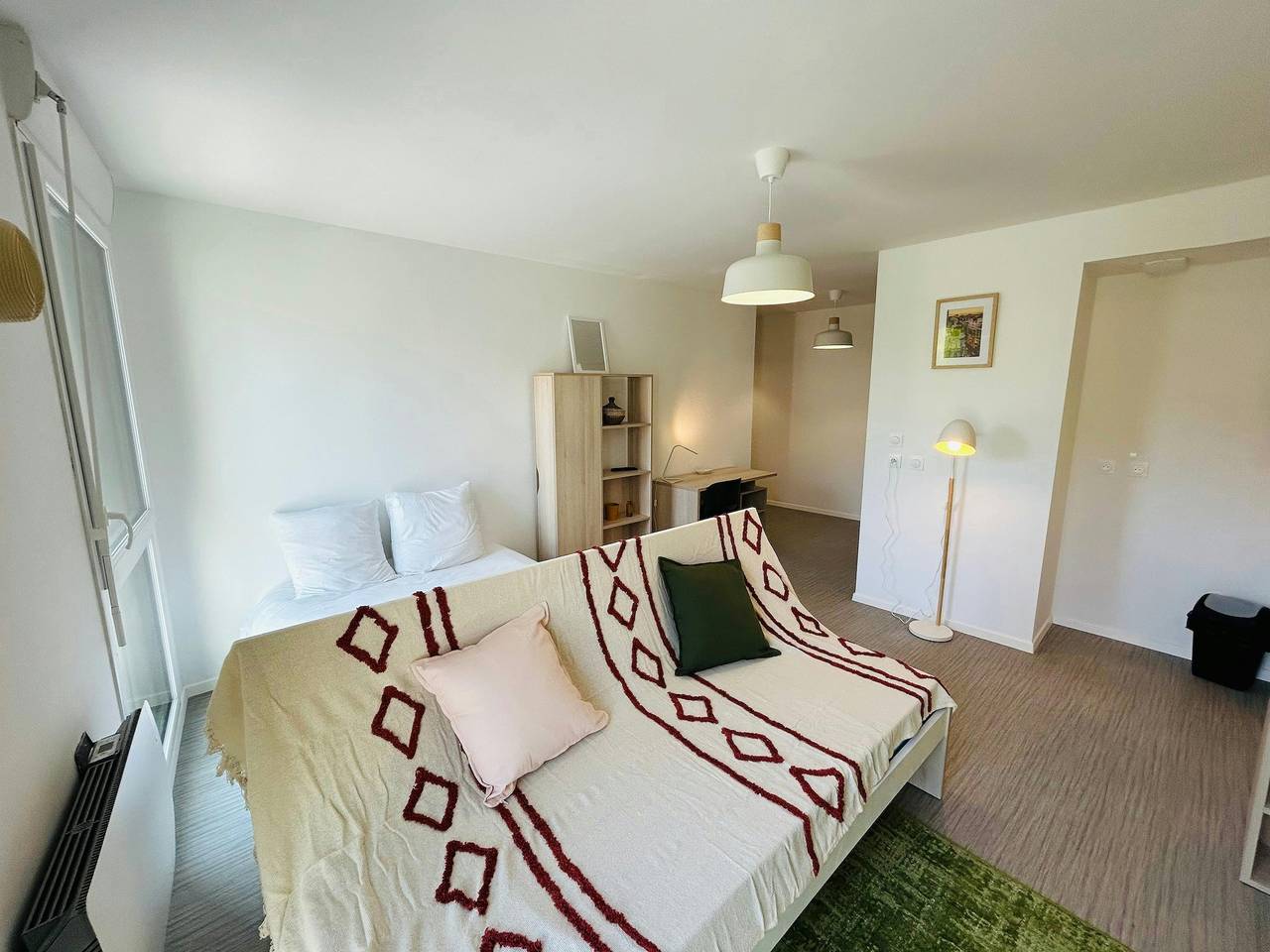 Appartement entier, We Live In R - Suite 303 in Reims, Marne
