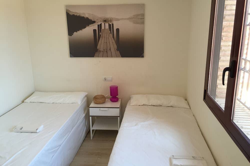 Neue Familienvilla mit privatem solarbeheiztem Pool in Los Balcones, Torrevieja