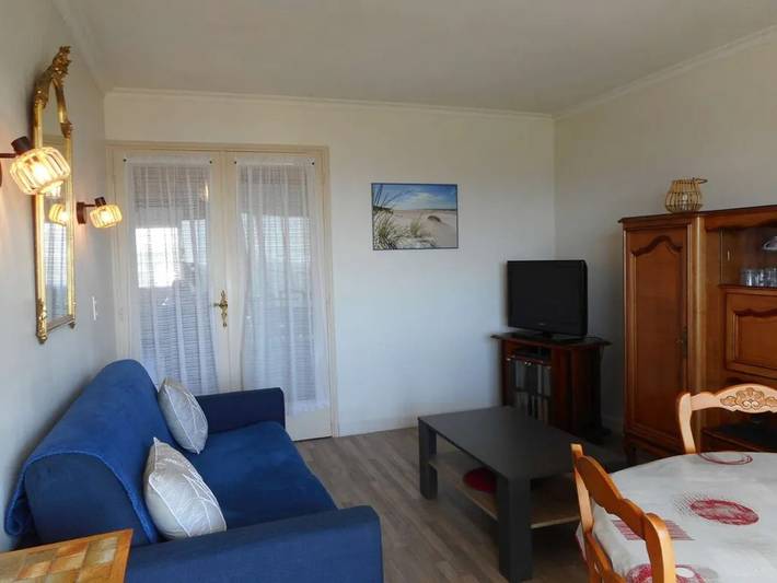 Gîte pour 4 personnes, avec balcon dans Plage de Port-Lin - 3