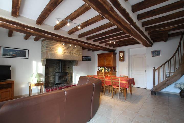 Gîte pour 4 personnes, avec jardin à Céaux - 4