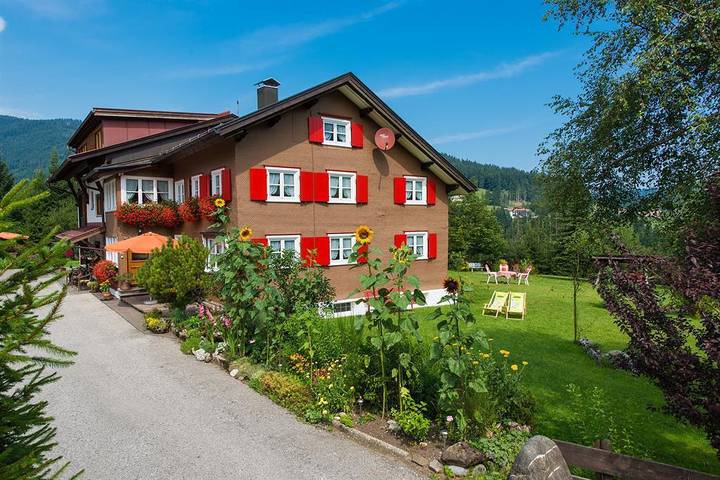 Ferienwohnung für 2 Personen, mit Garten im Kleinwalsertal - 3