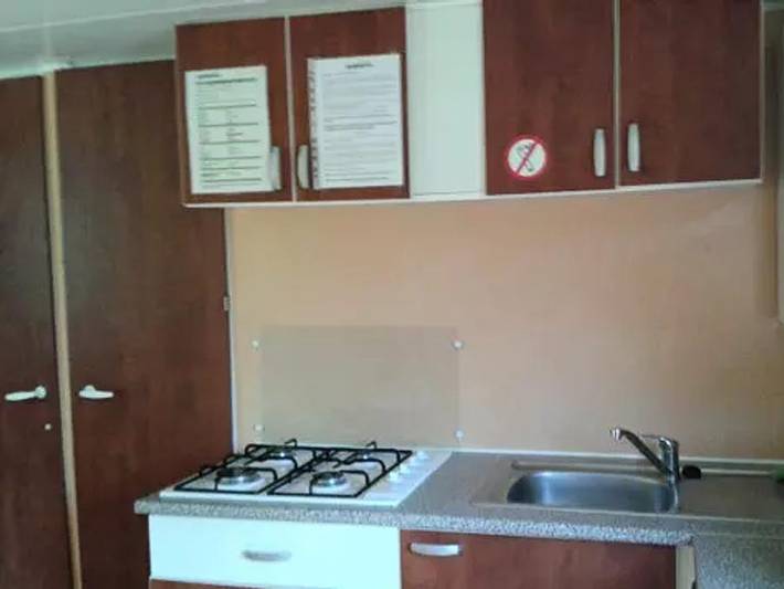 Mobil home pour 4 personnes, avec bassin pour enfant à Peyrillac-et-Millac - 4