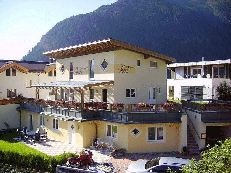 Ganze Ferienwohnung, Appartement Melanie in Stubaier Alpen, Umhausen