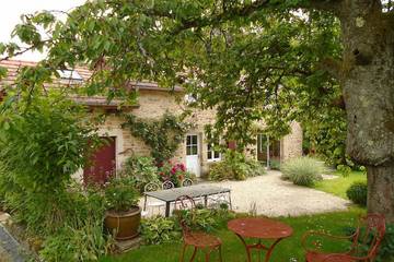 Gîte pour 7 personnes, avec jardin, animaux acceptés à Fayl-Billot