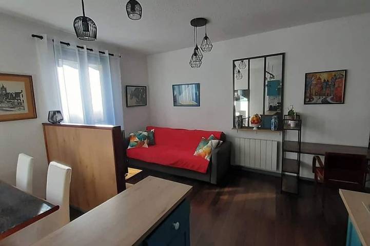Appartement entier, Les rives du Doubs in Dole, Jura