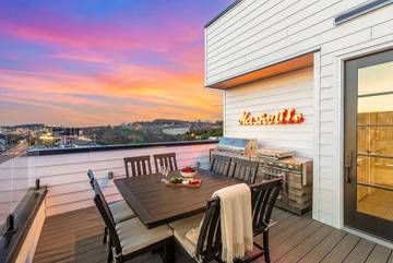 Vacation House for 12 Guests in Nashville, Tennessee, Picture 4