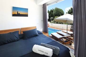 Villa for 4 People in Paphos, South Cyprus, Photo 1