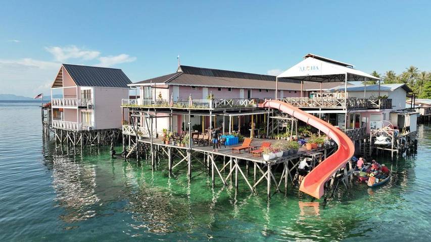Albergue para 4 personas, con terraza - 1