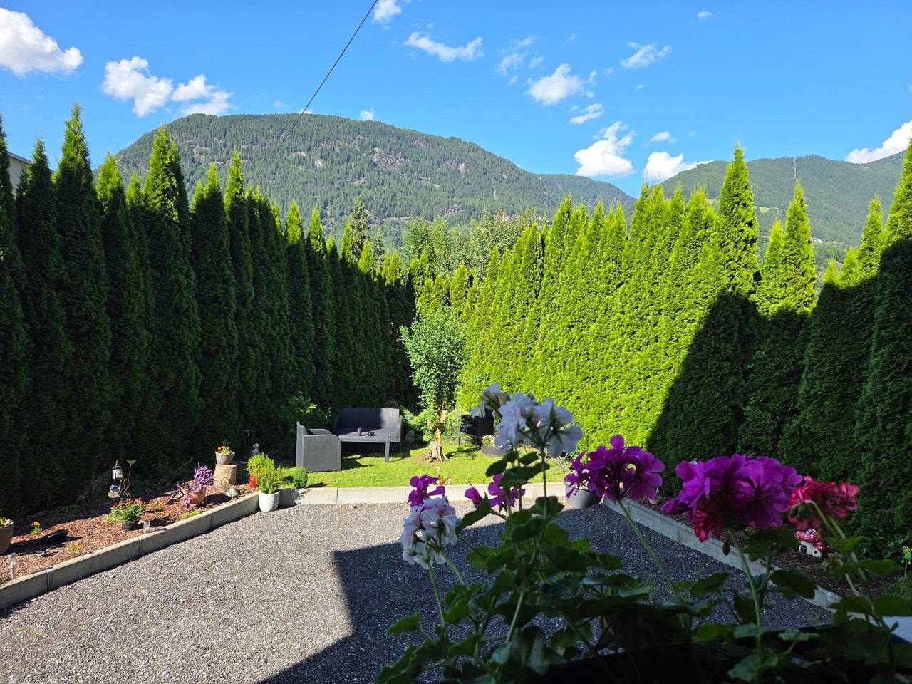 Hel leilighet, Apartment 'Haus Jassy' with Mountain View, Private Garden and Wi-Fi in Sautens, Ötztal