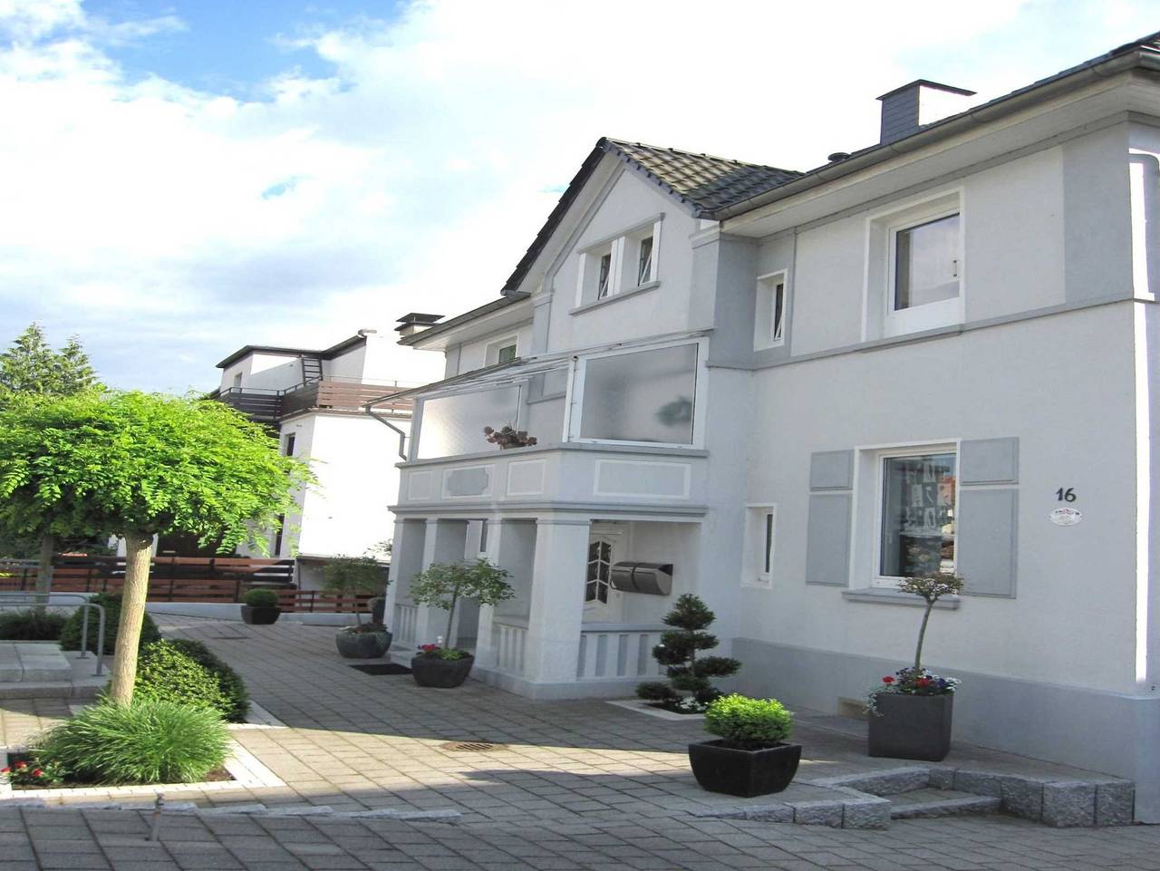 Ganze Ferienwohnung, Fewo Am Living Garden - Fewo Am Living Garden****, zentral in Bad Pyrmont, 1-4 Pers., 86qm in Oesdorf (Bad Pyrmont), Bad Pyrmont