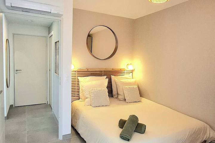 Gîte pour 4 personnes, avec jardin et terrasse dans Port de Saint-Jean - 2