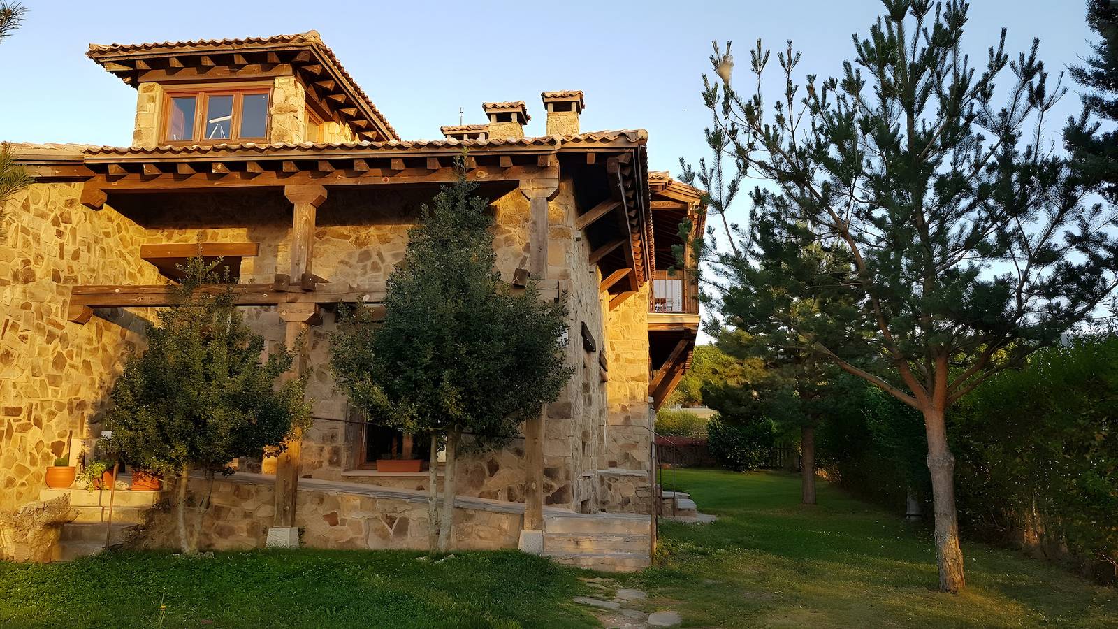 Casa Rural 'Punta Me Mansion De Gallegos' con Vistas a la Montaña, Piscina Privada y Wi-Fi in Gallegos , Provincia de Segovia