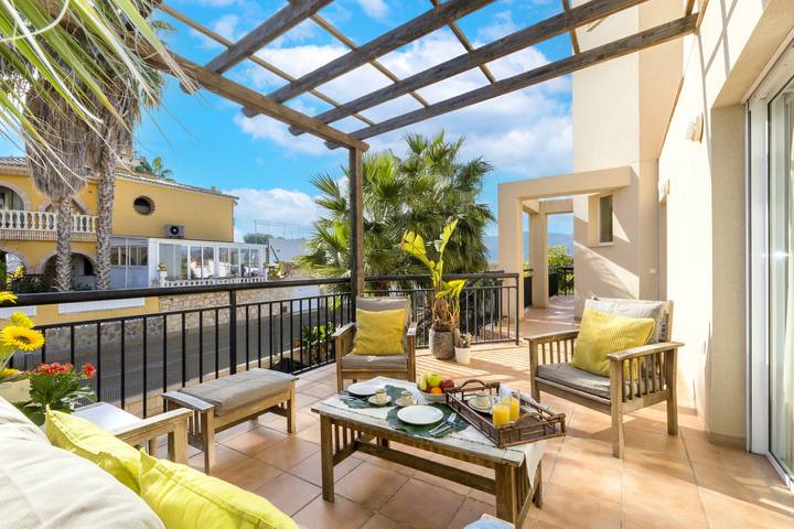 Villa voor 10 personen, with tuin and zwembad as well as terras in Gandia