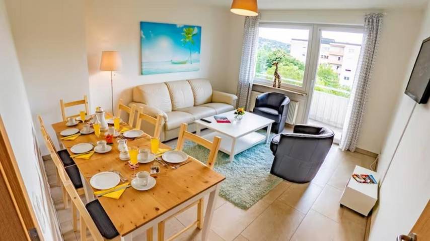 Ferienwohnung für 5 Personen, mit Balkon und Ausblick in Würzburg