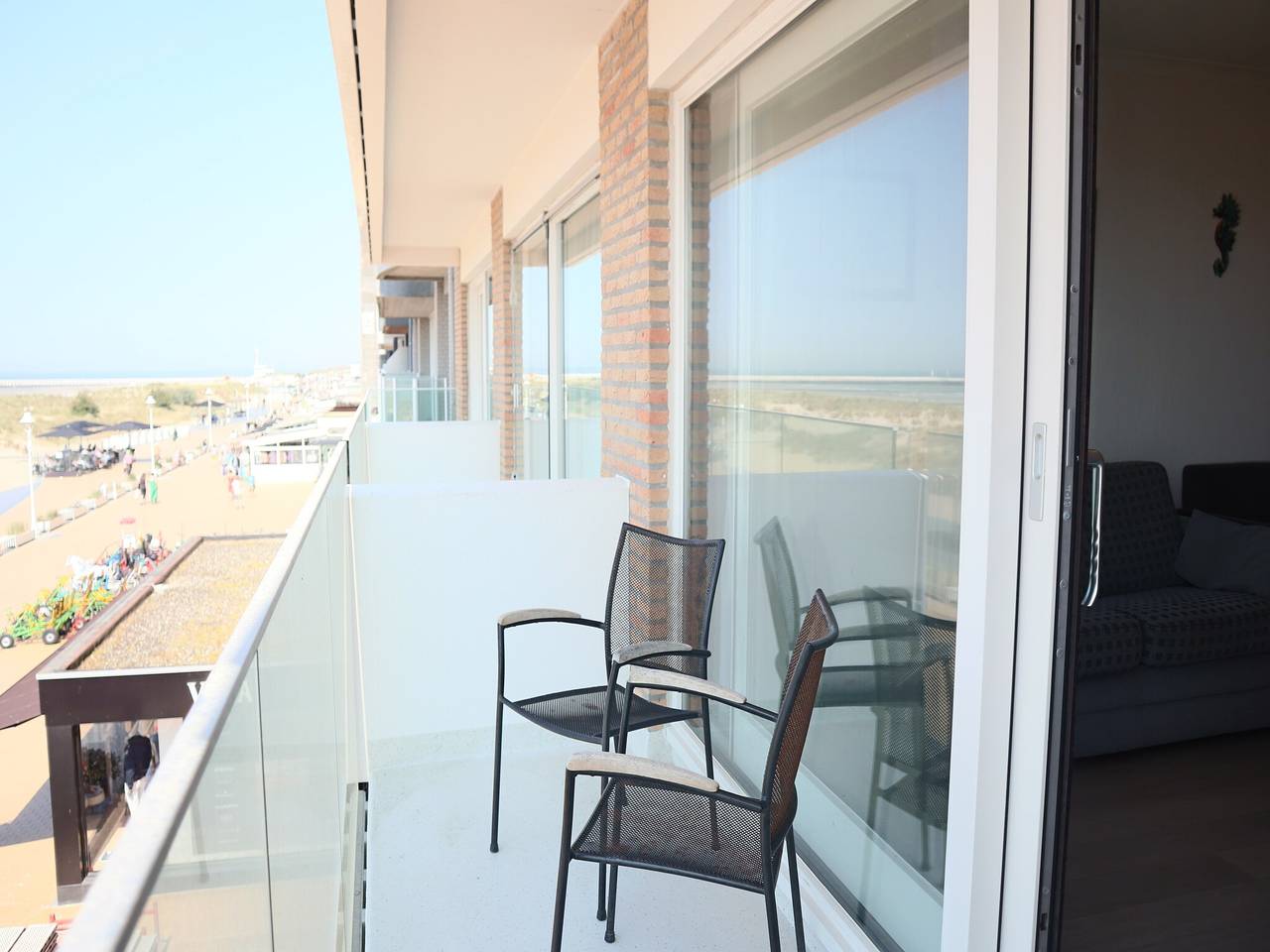 Entire apartment, Apartment in Nieuwpoort by the Beach in Nieuwpoort, Belgian Coast
