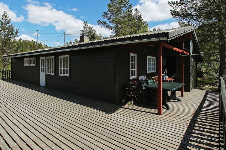 Ferienhaus für 8 Personen, mit Terrasse und Pool sowie Sauna, mit Haustier in Åseral