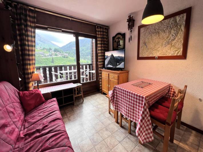 Chalet pour 4 personnes, avec balcon à La Clusaz - 2