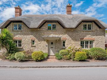 Cottage for 8 People in West Lulworth, Purbeck Heritage Coast, Photo 1