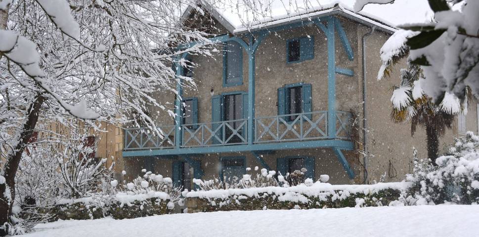 Gîte pour 6 personnes, avec jardin ainsi que piscine et balcon dans l' Ariège - 3