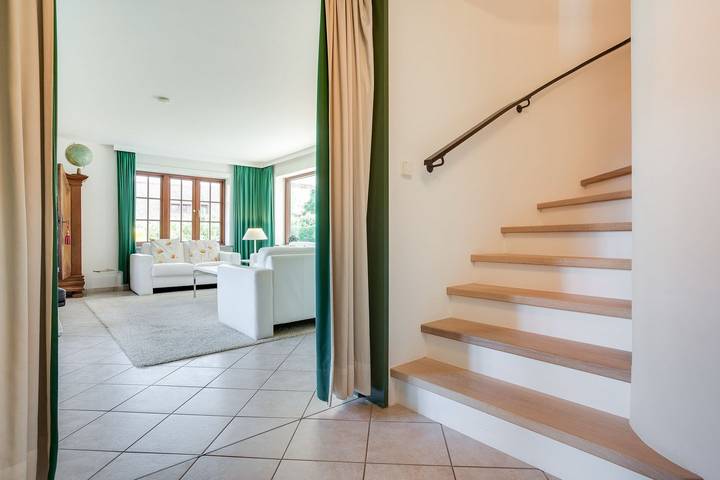 Das wunderschön gelegene Einzelhaus ist reetgedeckt mit ca. 120 m². in Keitum, Sylt (Gemeinde)