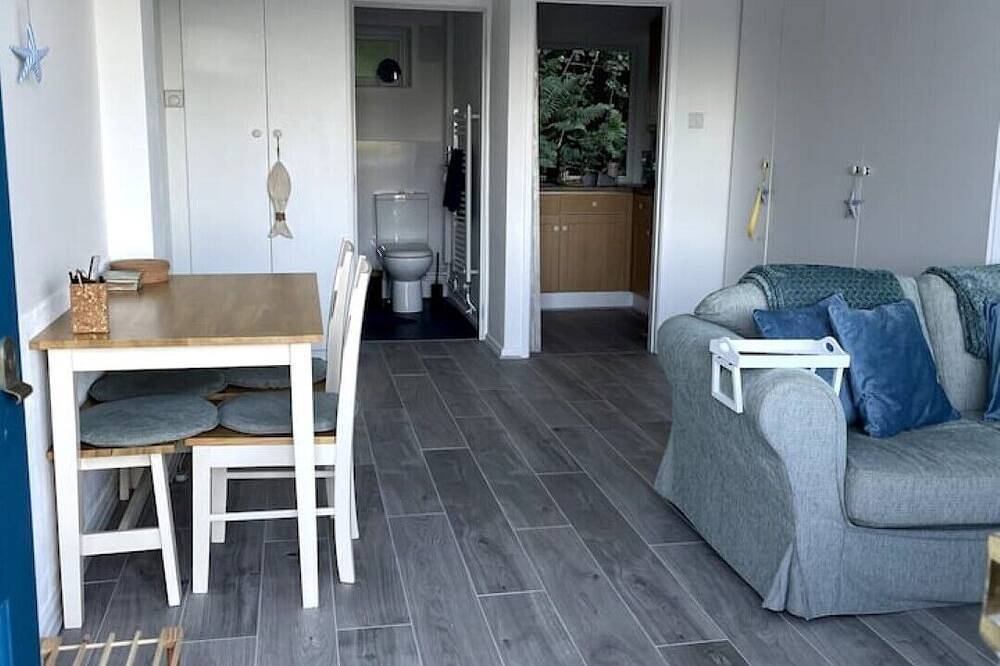 Geheel appartement, Self-catering studio in beautiful Charmouth in Lyme Regis, Dorset