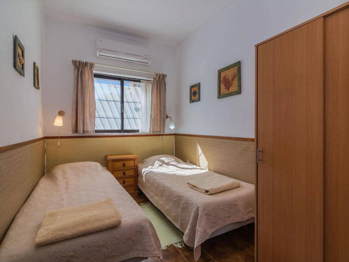 Five-Bedroom House in Altura, Distrito de Faro