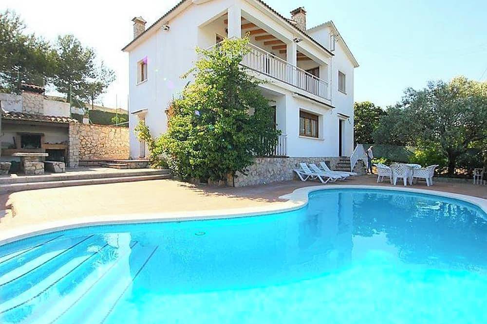 Ganze Wohnung, Homerez - Wohnung in Canyelles mit Pool in Canyelles (Barcelona), Garraf