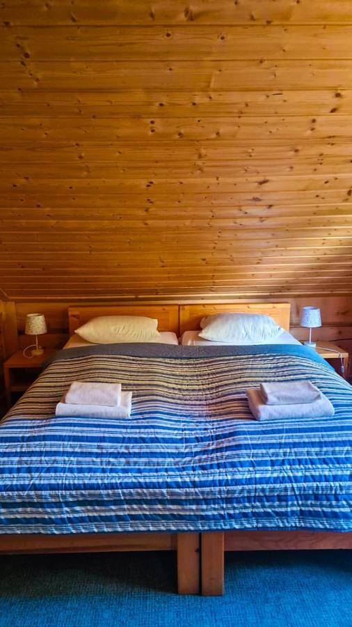 Karczma Rybna Rybaczówka Marina B&B in Świnoujście, Zalew Szczeciński