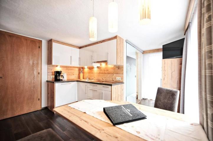 Ganze Ferienwohnung, Summit Residence - Alpine Retreat Serfaus - der Hirsch deer, ca. 30 qm, 1 Schlafzimmer, max. 2 Personen in Serfaus, Serfaus-Fiss-Ladis