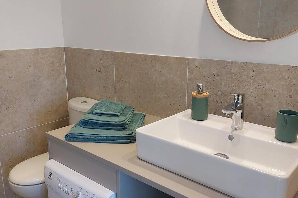 Appartement entier, 1 bedroom apartment in aubenas in Aubenas, Ardèche