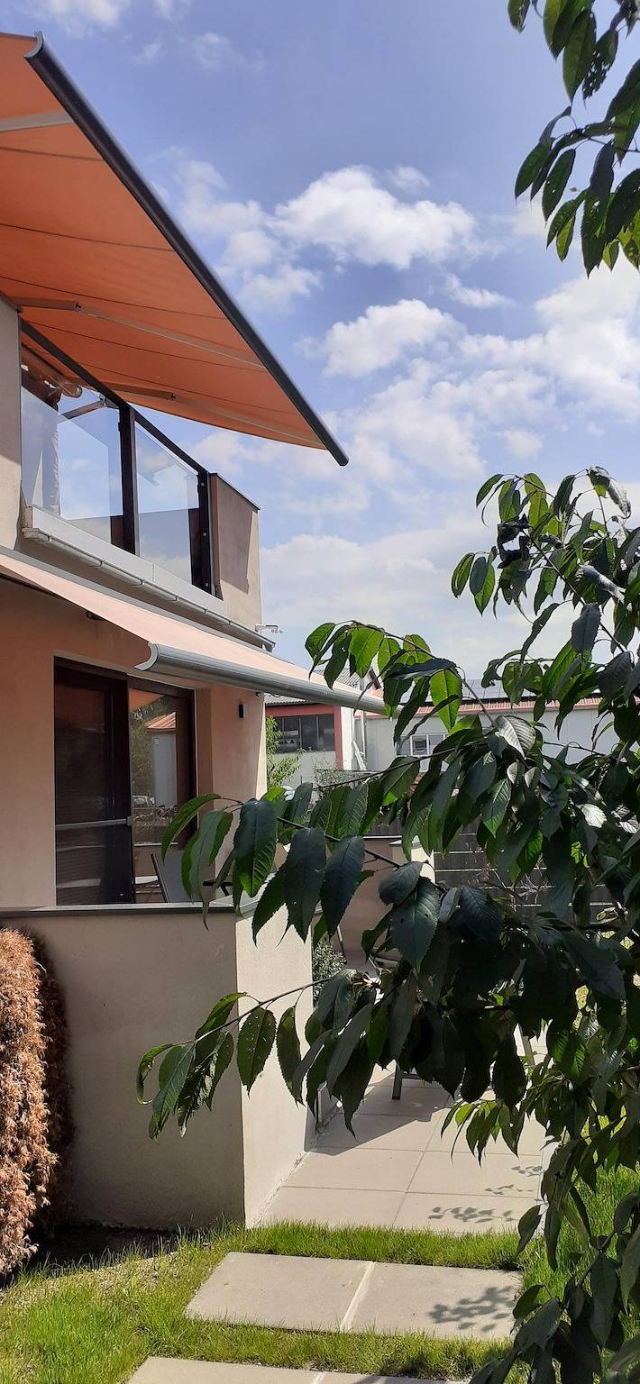 Ferienwohnanlage Zur Himmelsleiter - Ferienwohnung 3 Erdgeschoss mit Terrasse und kleinem Garten in Tirschenreuth, Ostbayern