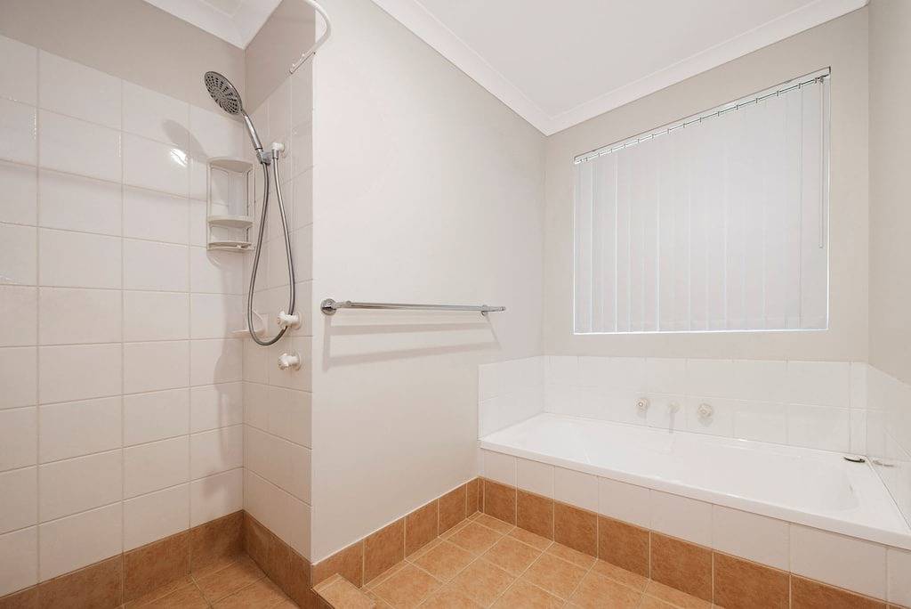 Waves And Moore - Beautifully presented home in Guilderton, Western Australia