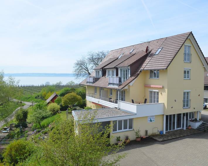 Hel lejlighed, Apartment 2 with Terrace in Stetten, Region Bodensee-Oberschwaben