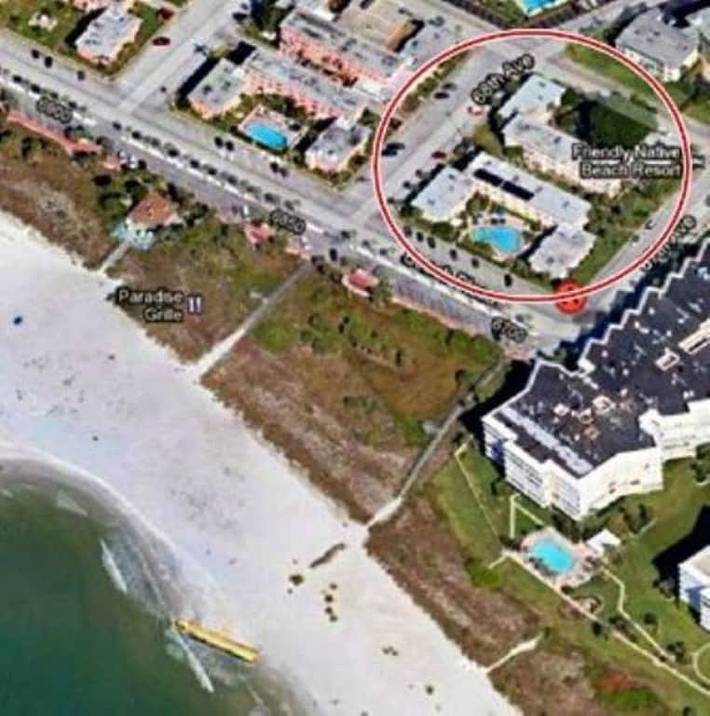 Vacation rental for 2 people, with terrace in St. Pete Beach