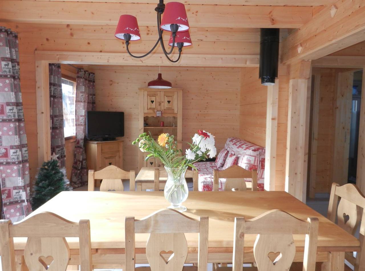 Chalet dans la station de ski des Monts Jura à Lelex in Mijoux, Parc naturel régional du Haut-Jura