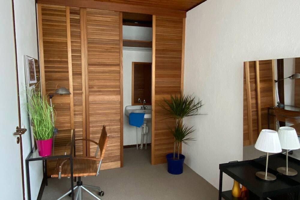 128 sqm/4 rooms: sunny feel-good bungalow with garden in Wabe-Schunter-Beberbach, Braunschweig (Germany)