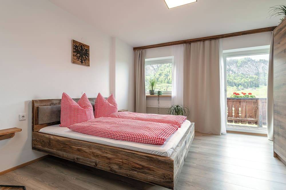 Ganze Wohnung, Ferienwohnung am Bauernhof, nur 2,5 km zum See in Walchsee, Kaisergebirge