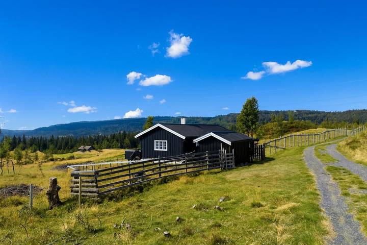 Vakantiehuis voor 6 personen, with terras and uitzicht as well as tuin - 1