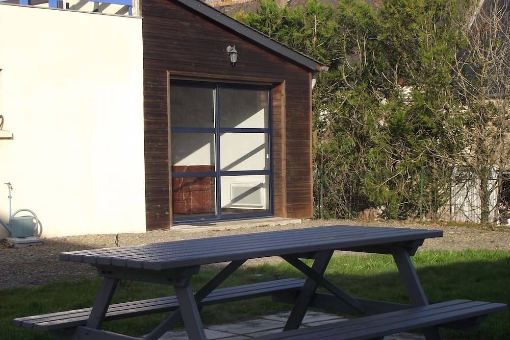 Appartement entier, Countryside at the foot of Mont Saint Michel in Roz-sur-Couesnon, Baie du Mont-Saint-Michel